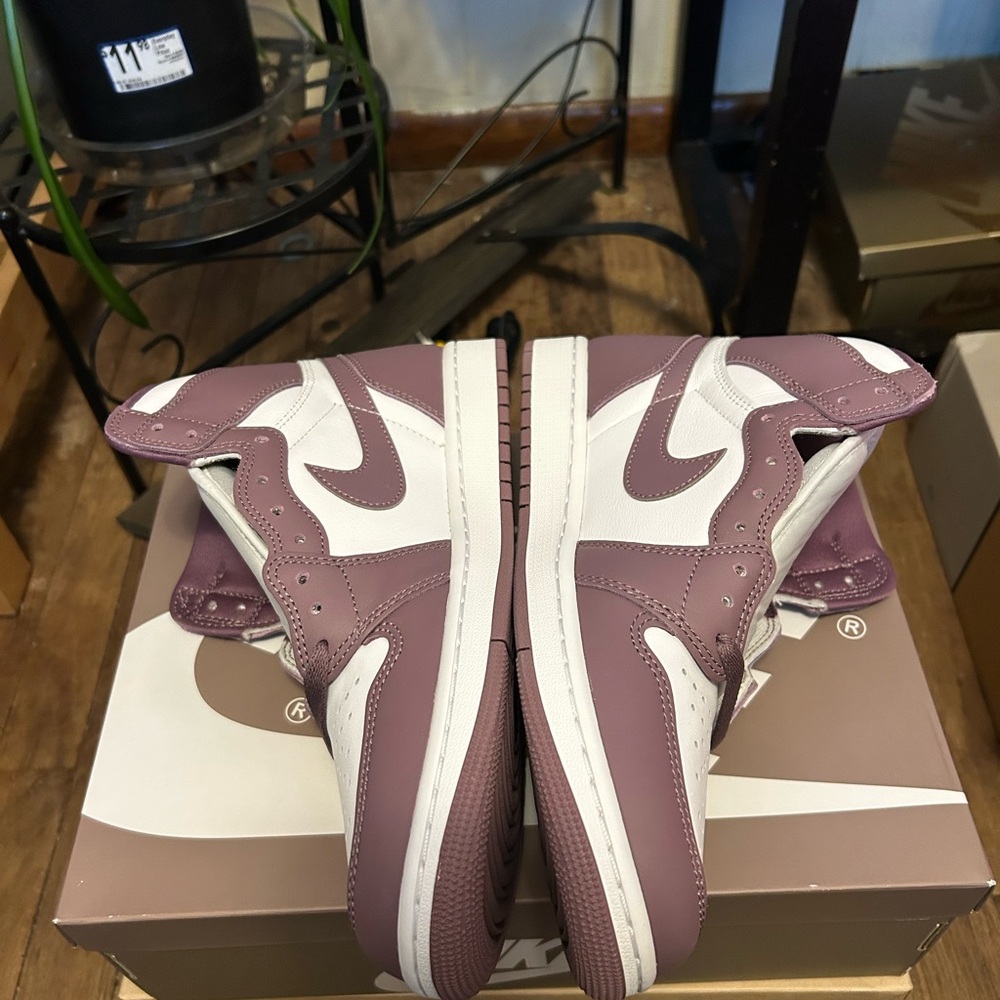 Air Jordan 1 retro High OG - Picture 4 of 5